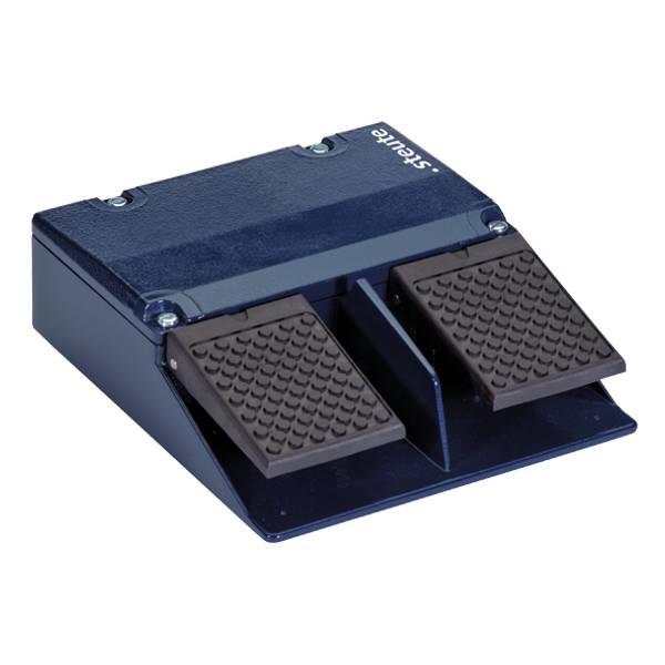 82106001 Steute  Foot switch GFM 2 IP65 (1NCO/1NCO) 2-pedal